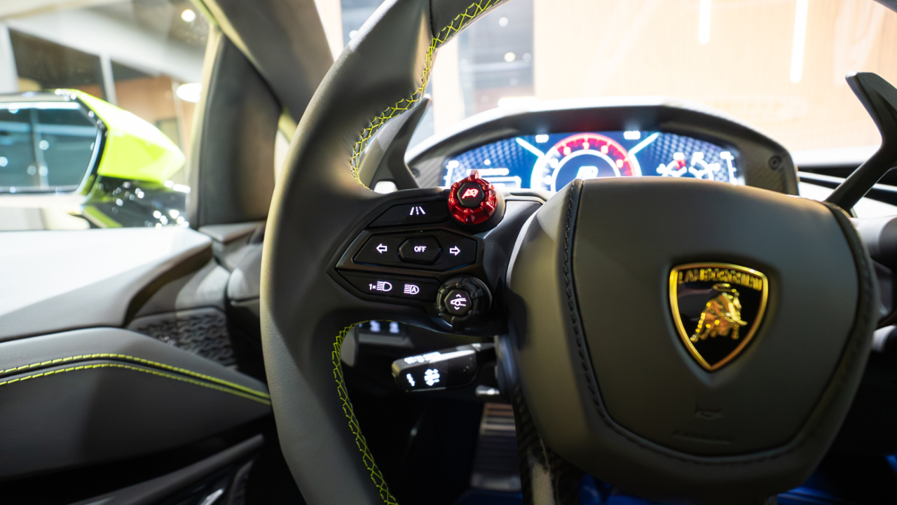 Lamborghini Revuelto Coupe 2025