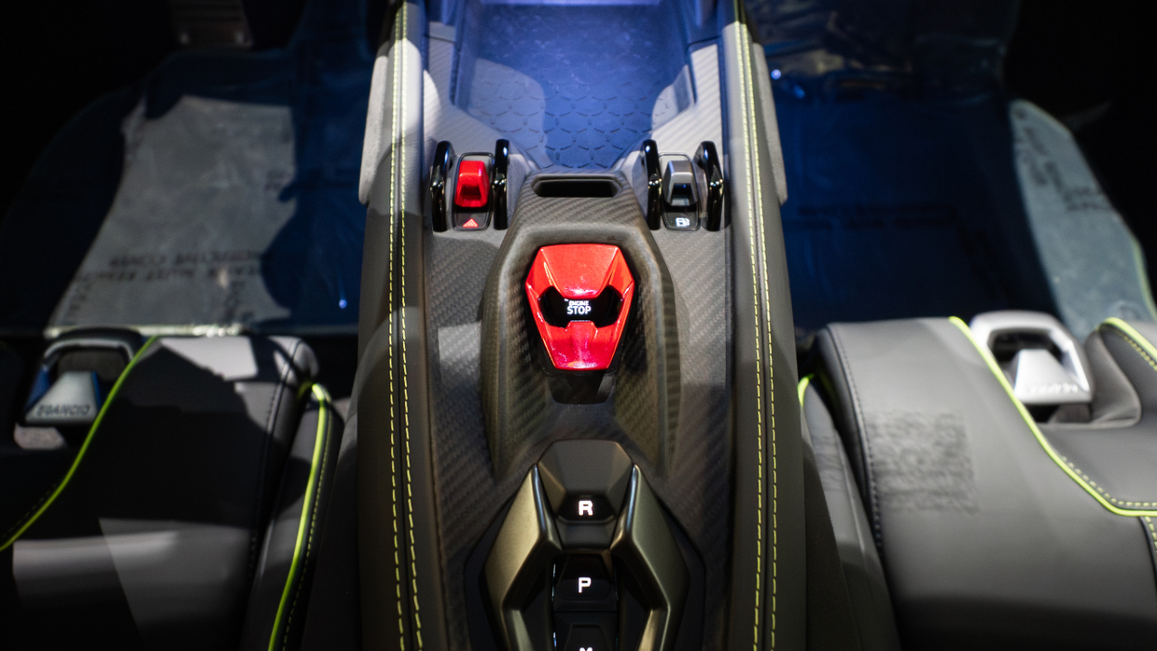 Lamborghini Revuelto Coupe 2025