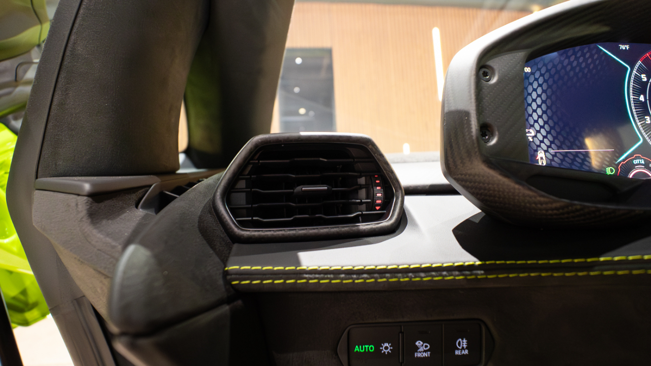 Lamborghini Revuelto Coupe 2025