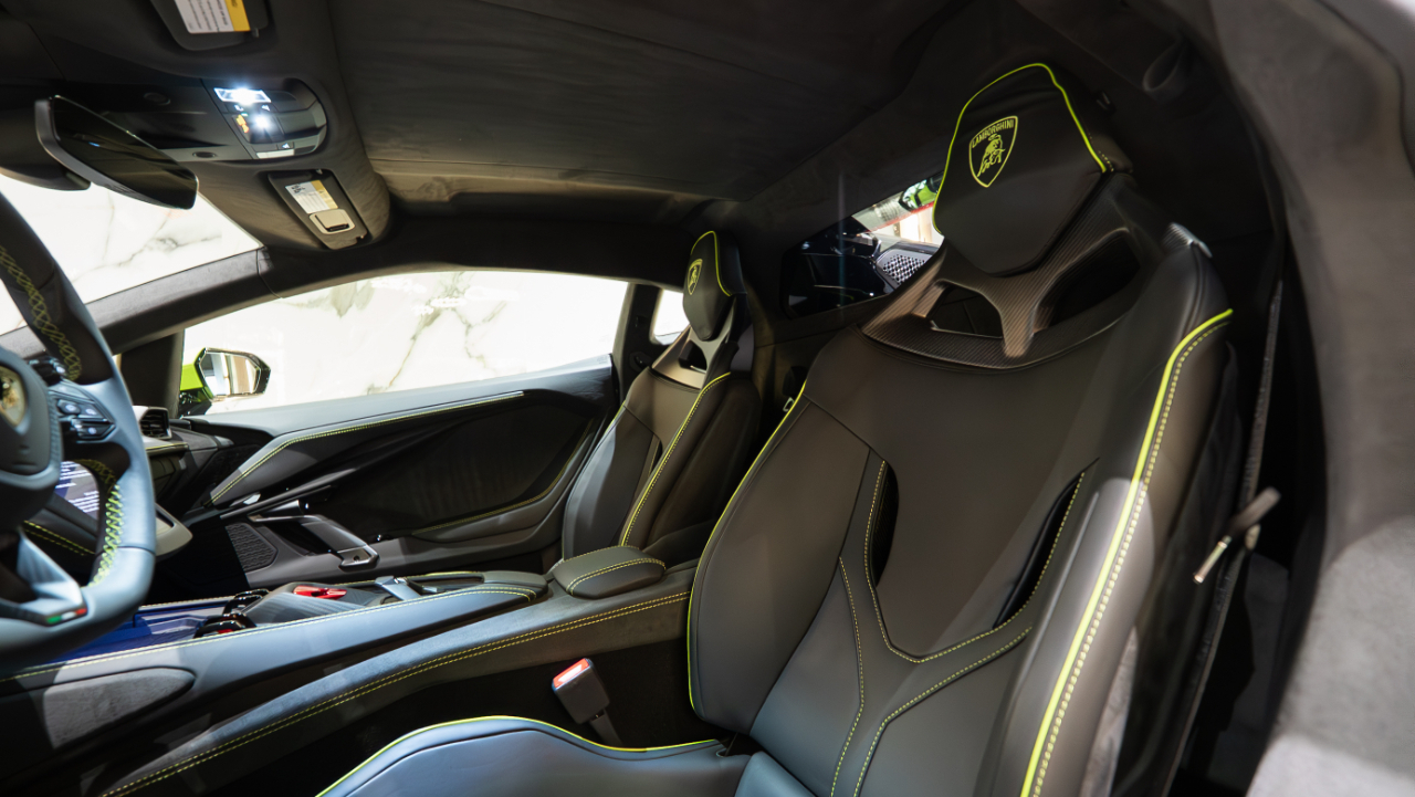 Lamborghini Revuelto Coupe 2025