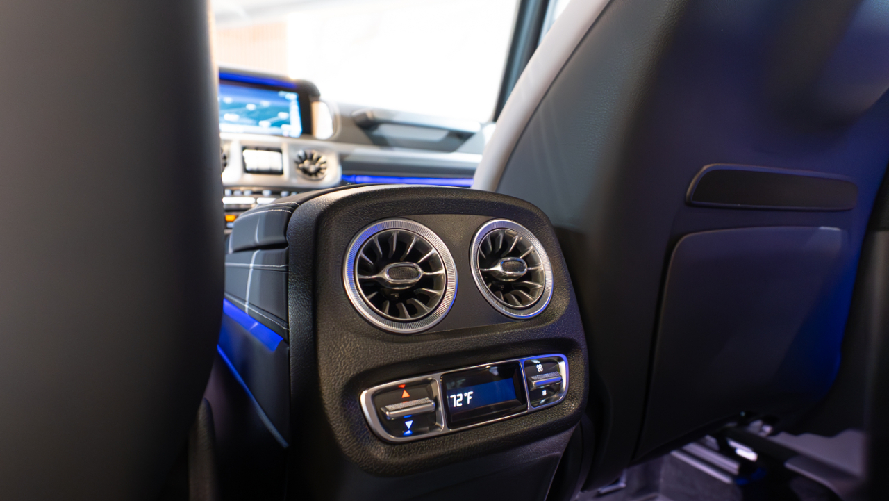 Mercedes-Benz G-Class  2024