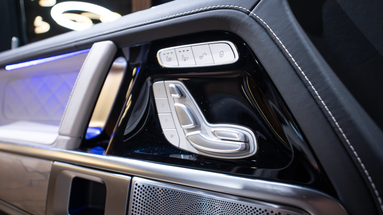 Mercedes-Benz G-Class  2024