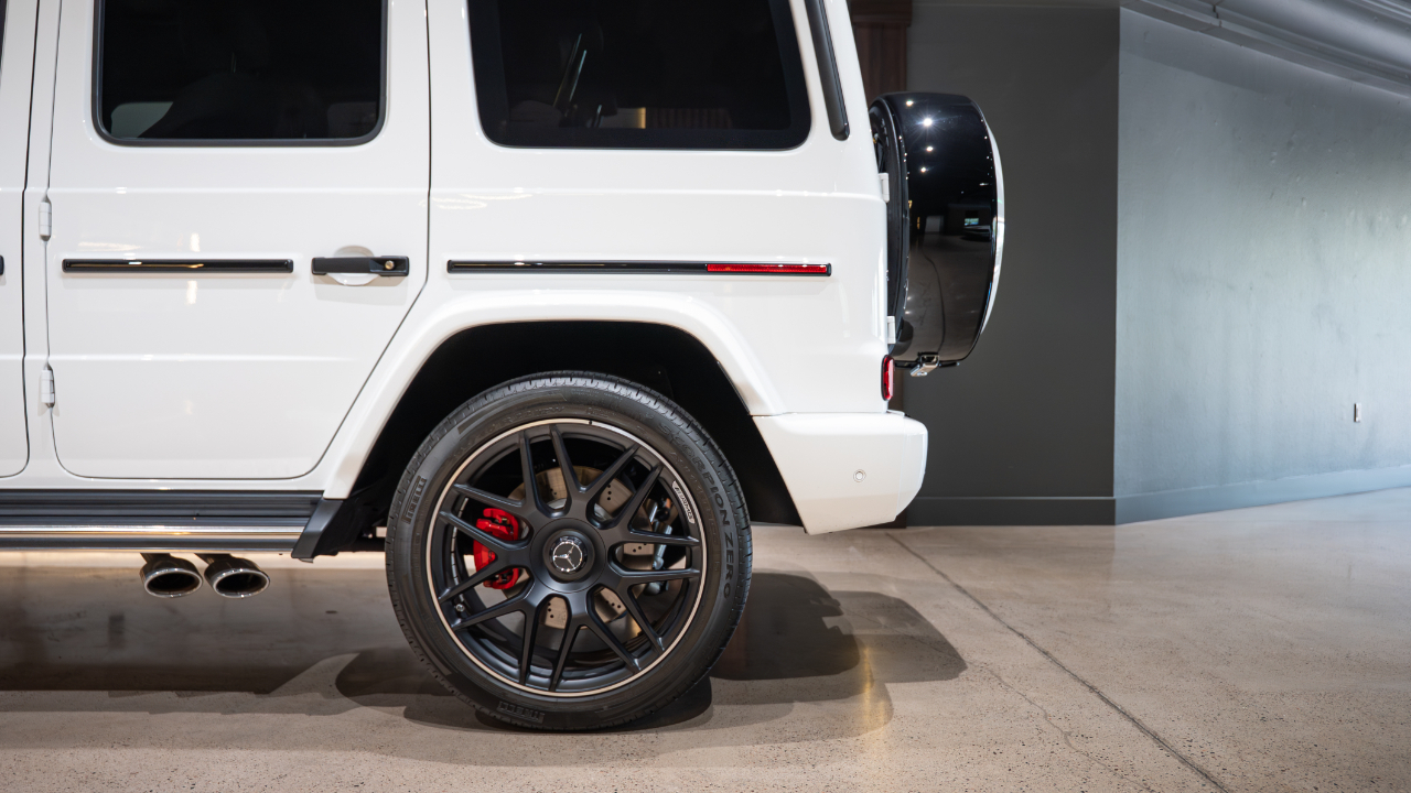 Mercedes-Benz G-Class  2024