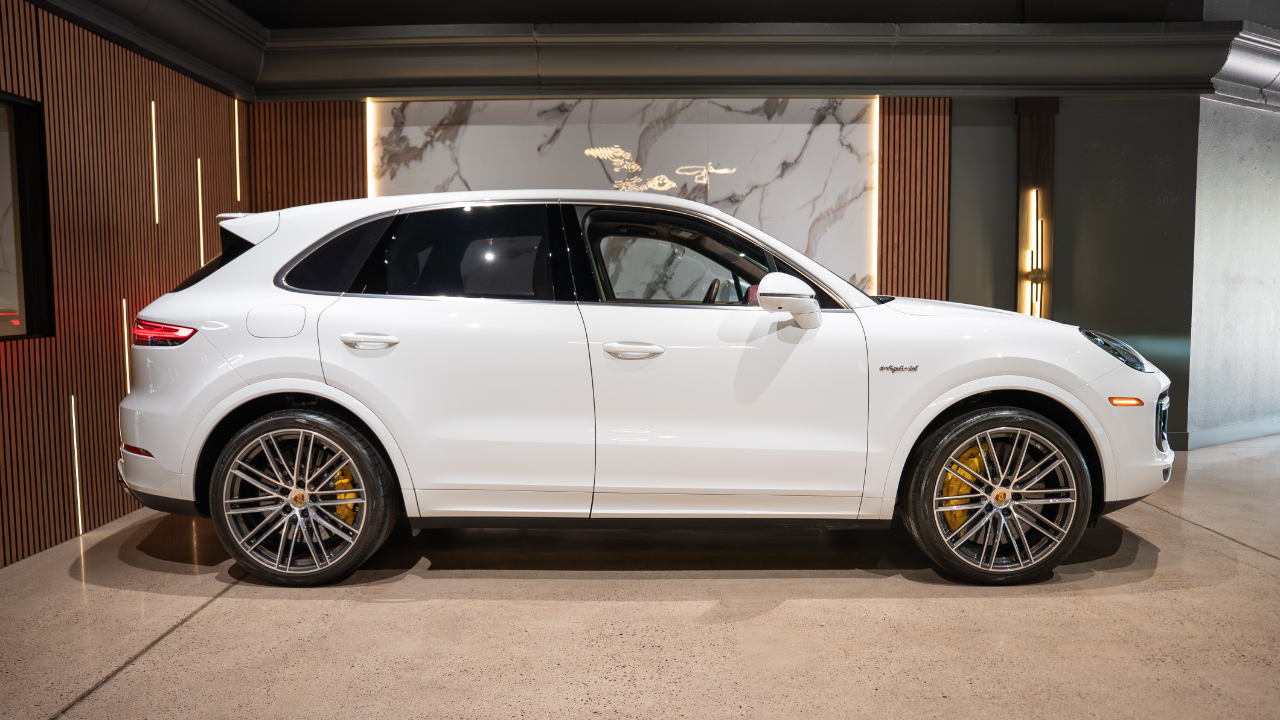 Porsche Cayenne E-Hybrid  2022