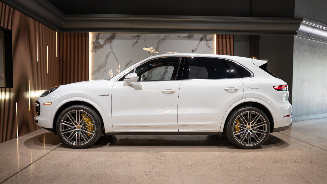 Porsche Cayenne E-Hybrid  2022