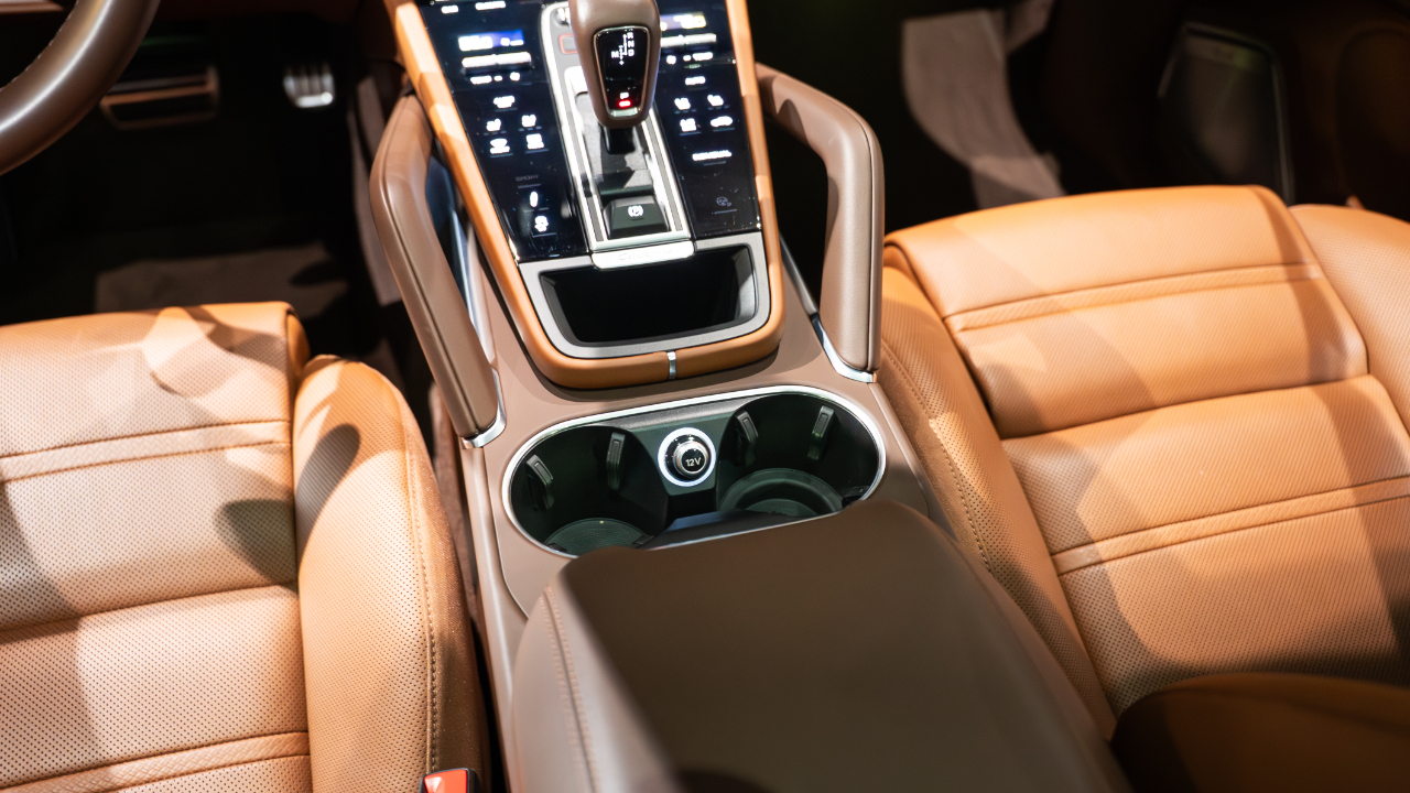 Porsche Cayenne E-Hybrid  2022