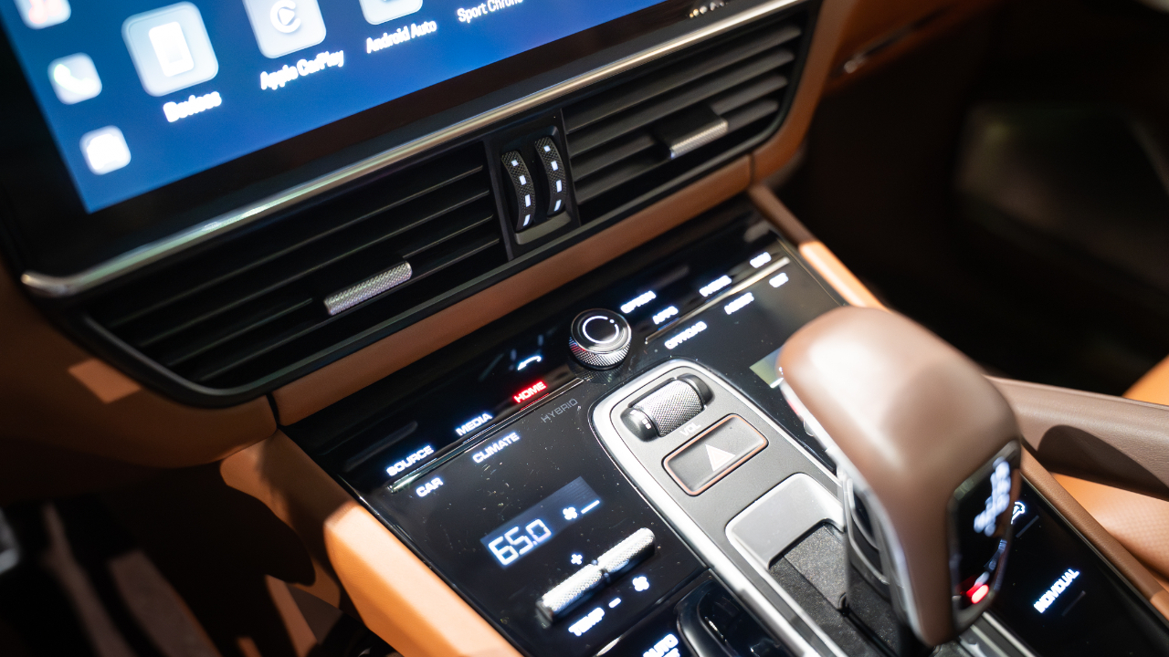 Porsche Cayenne E-Hybrid  2022