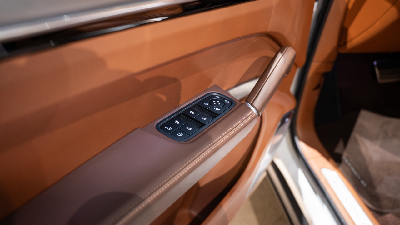Porsche Cayenne E-Hybrid  2022