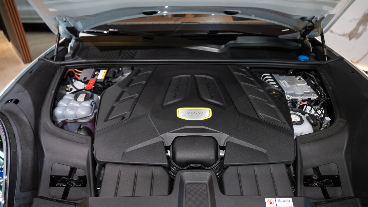 Porsche Cayenne E-Hybrid  2022