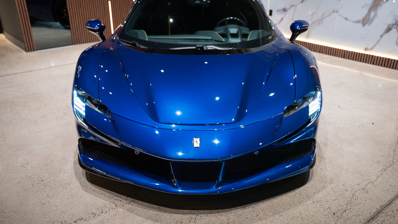 Ferrari SF90 Stradale Coupe 2023