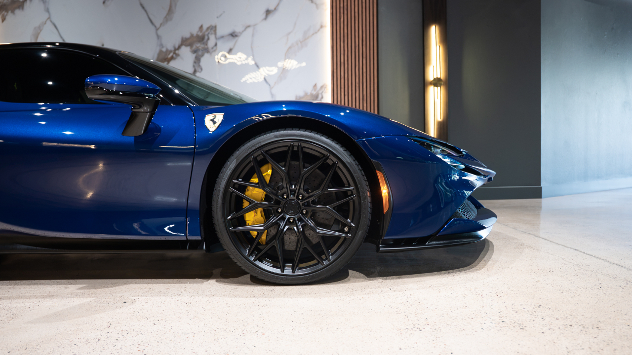 Ferrari SF90 Stradale Coupe 2023