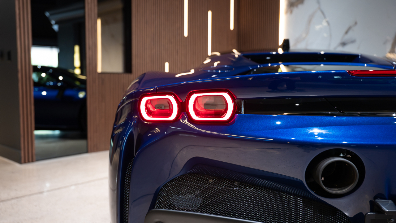 Ferrari SF90 Stradale Coupe 2023