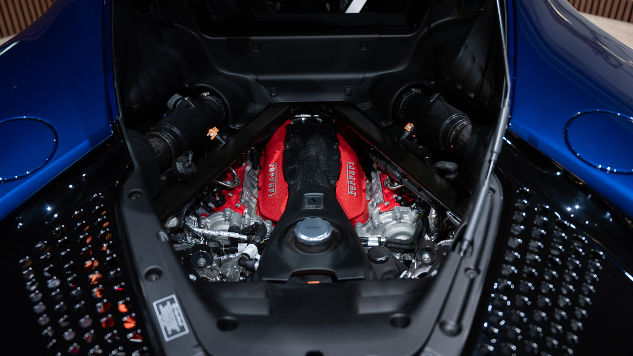 Ferrari SF90 Stradale Coupe 2023