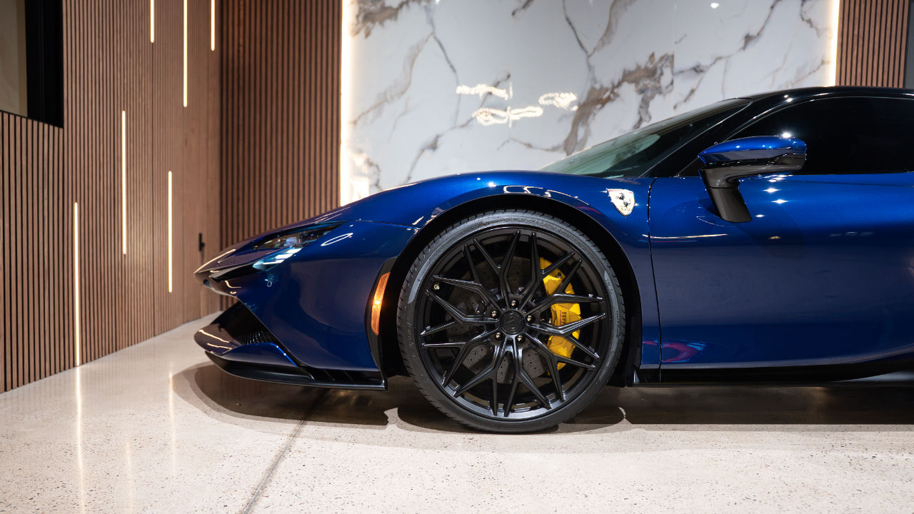 Ferrari SF90 Stradale Coupe 2023