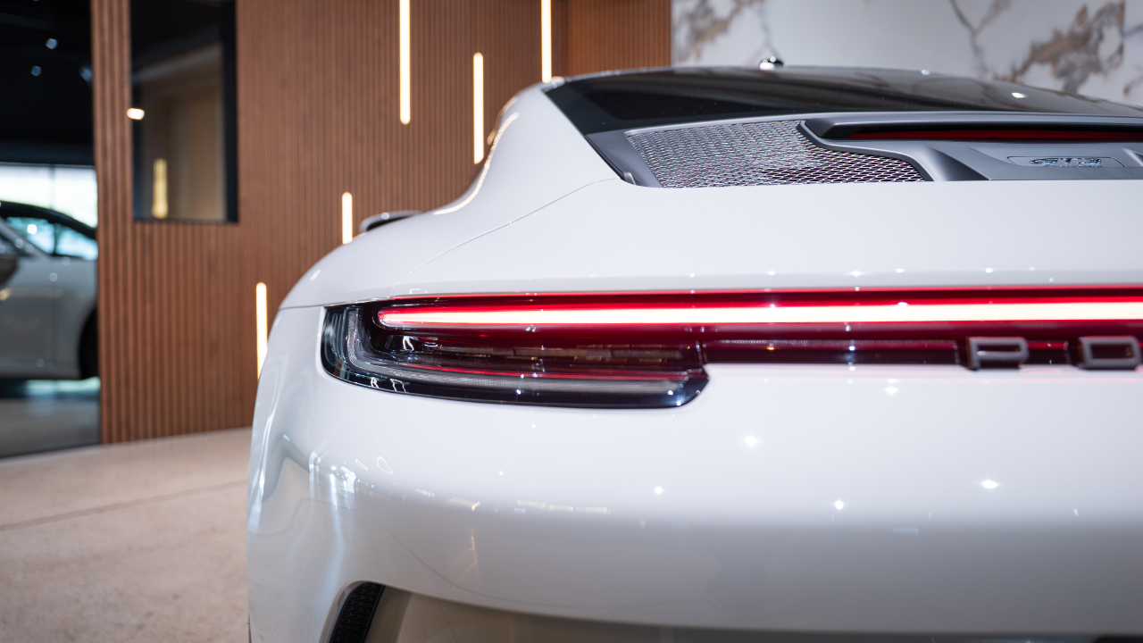 Porsche 911 GT3 Coupe w/Touring Package 2023