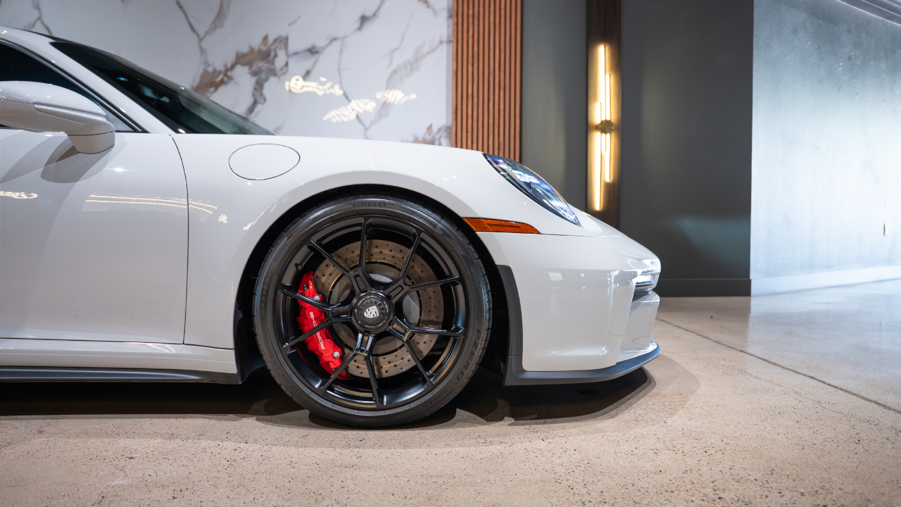 Porsche 911 GT3 Coupe w/Touring Package 2023