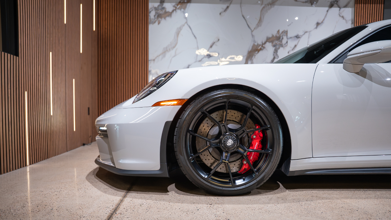 Porsche 911 GT3 Coupe w/Touring Package 2023