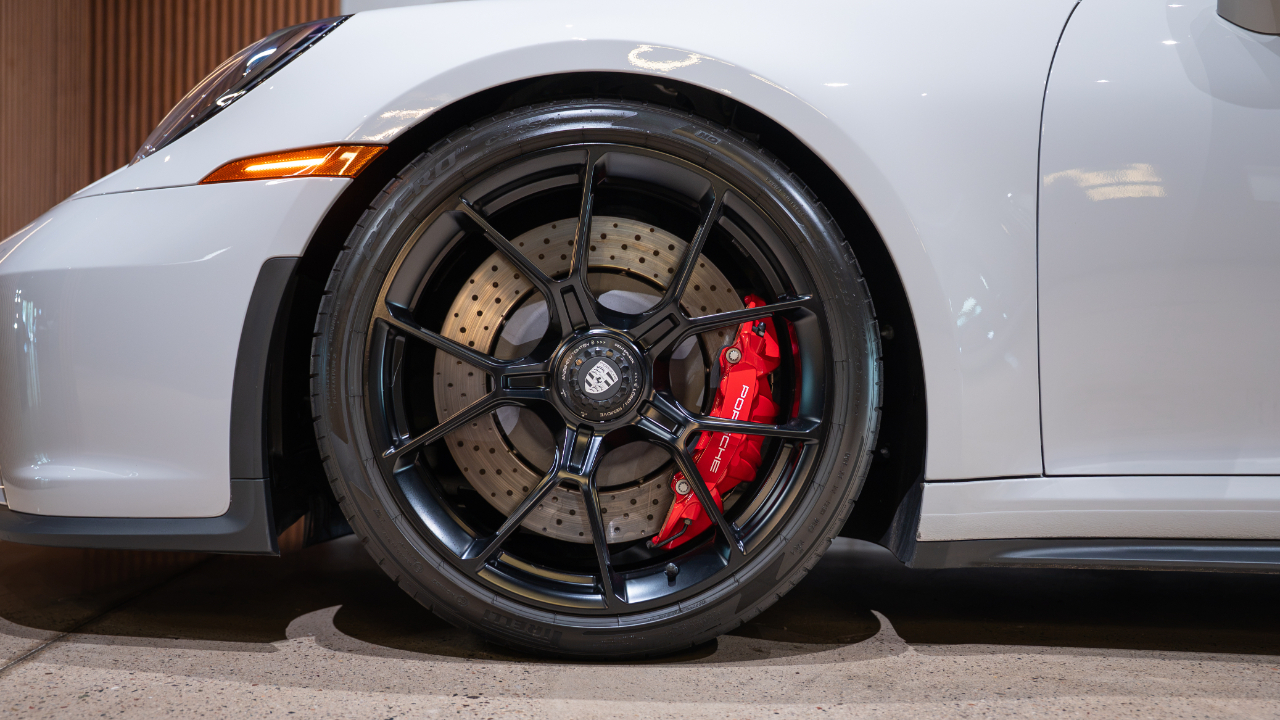 Porsche 911 GT3 Coupe w/Touring Package 2023