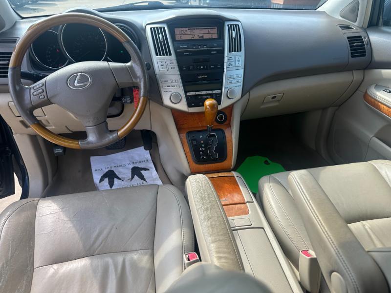 Lexus RX 330  2004