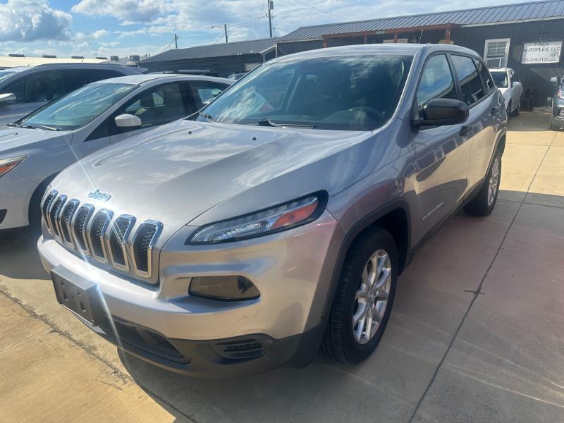 2015 Jeep Cherokee SPORT