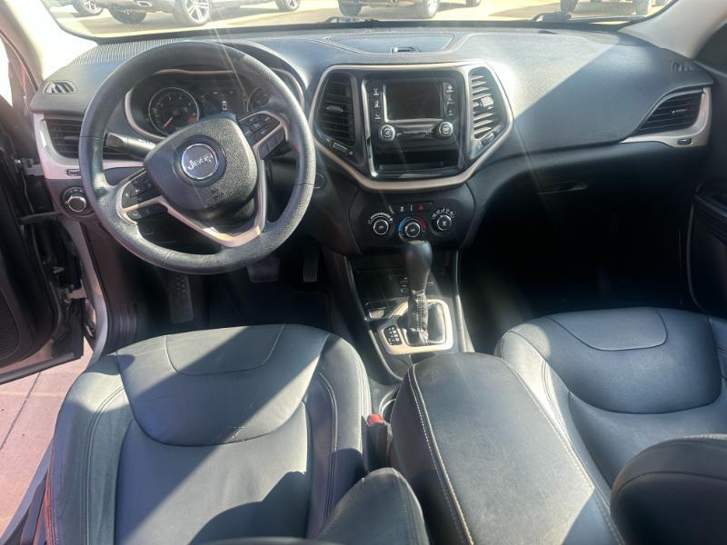 Jeep Cherokee  2015
