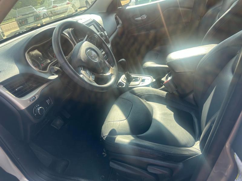 Jeep Cherokee  2015