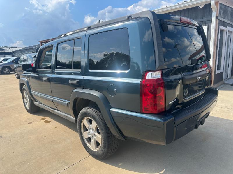 Jeep Commander  2006
