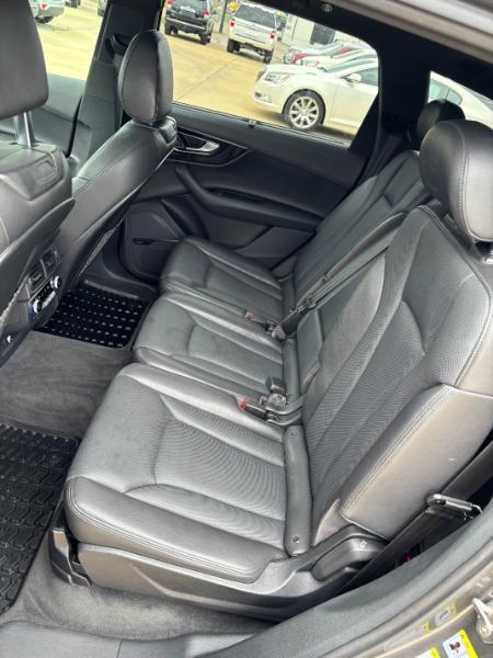 Audi Q7  2019