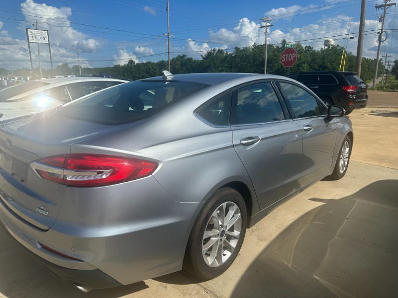Ford Fusion  2020