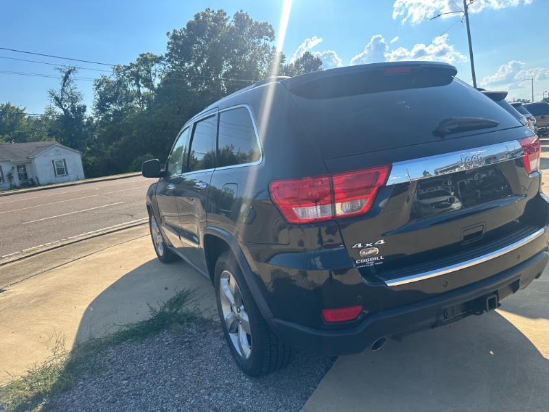 Jeep Grand Cherokee  2011