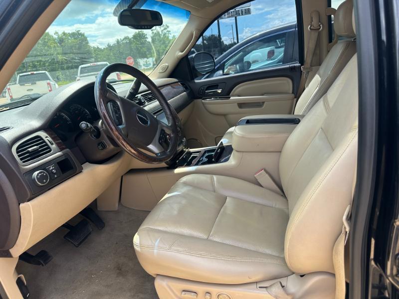 GMC Yukon Denali  2013