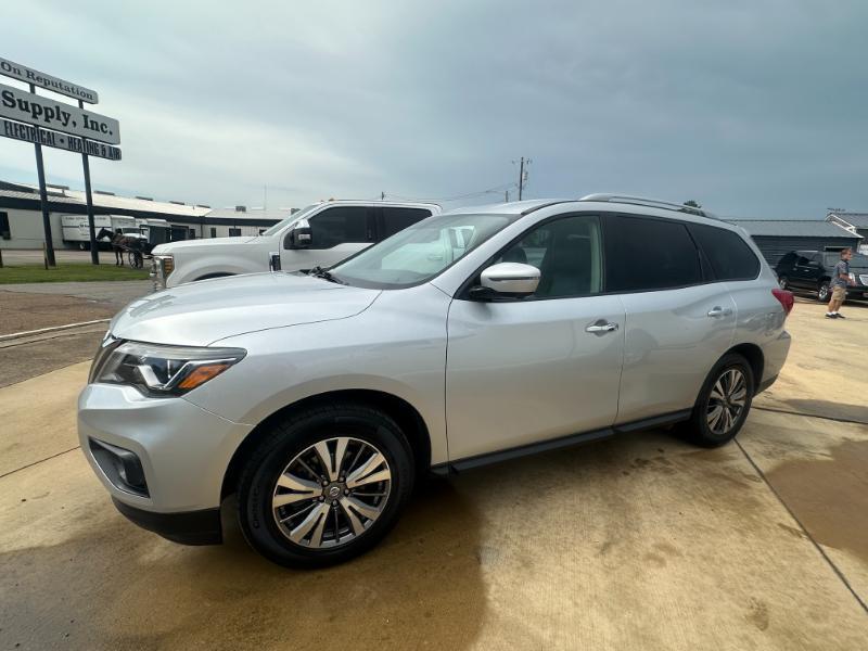Nissan Pathfinder SL 4WD 2020