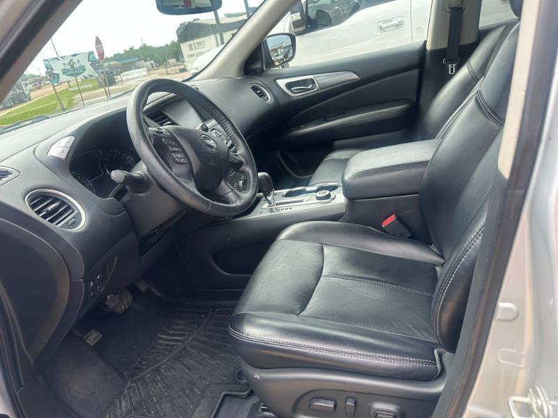 Nissan Pathfinder SL 4WD 2020