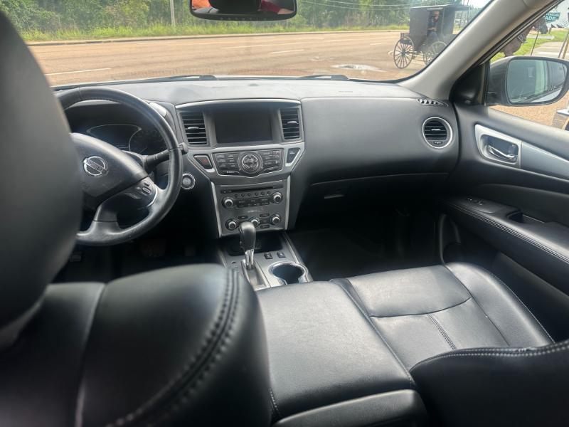 Nissan Pathfinder SL 4WD 2020