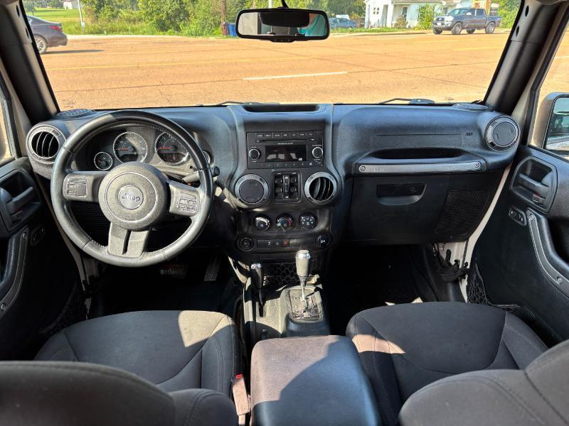 Jeep Wrangler  2016