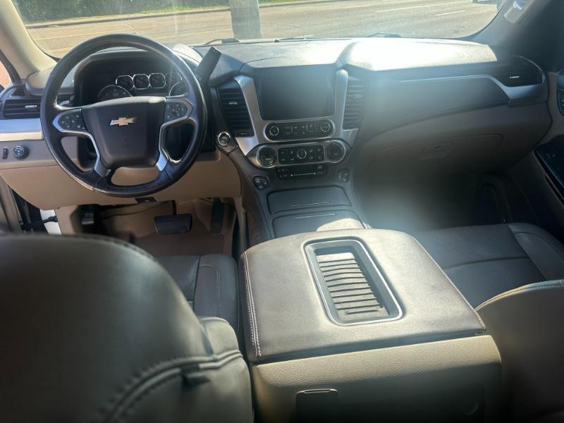 Chevrolet Suburban  2016