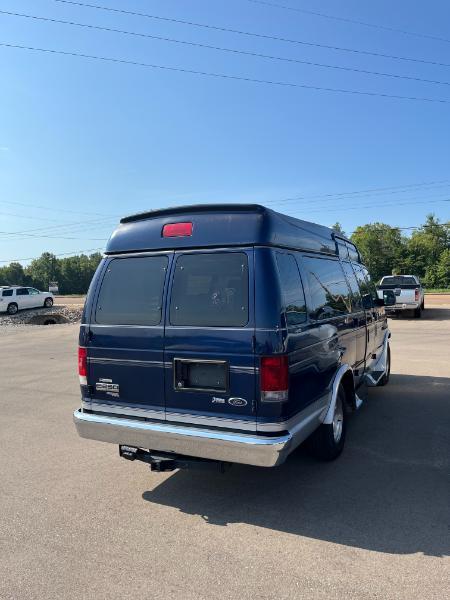 Ford Econoline  2012
