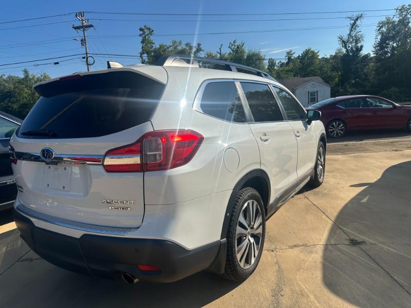 Subaru Ascent  2020