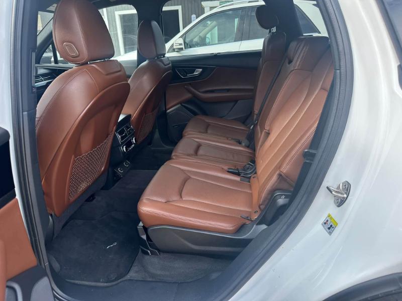 Audi Q7  2017