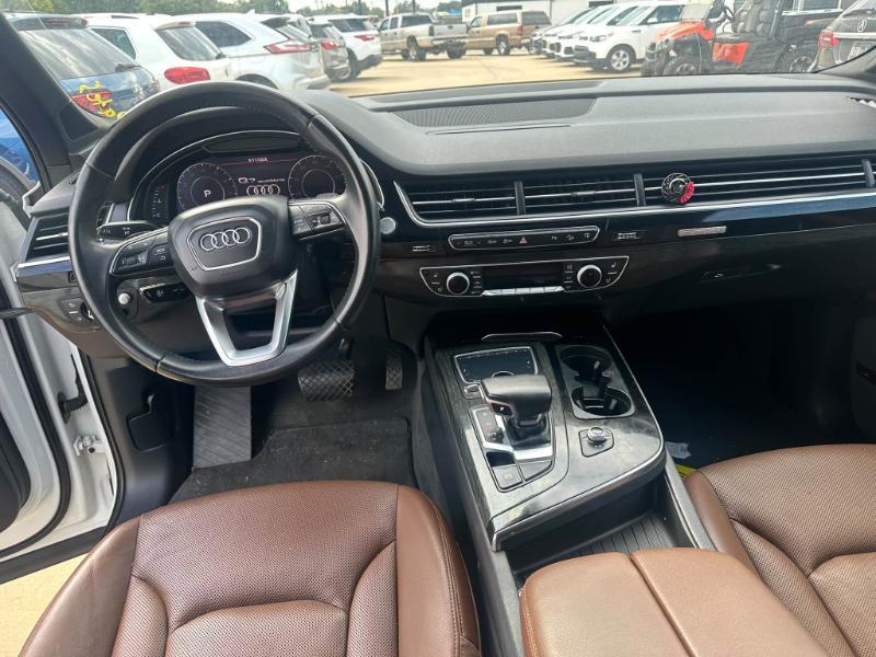 Audi Q7  2017