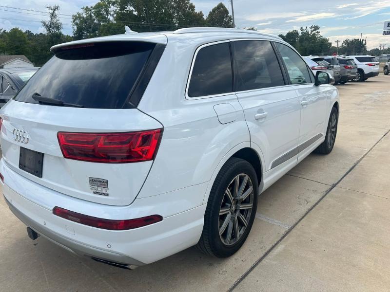 Audi Q7  2017
