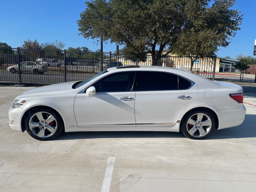 Lexus LS 460 L Luxury Sedan 2010 Lexus LS 460 L Luxury Sedan 2010