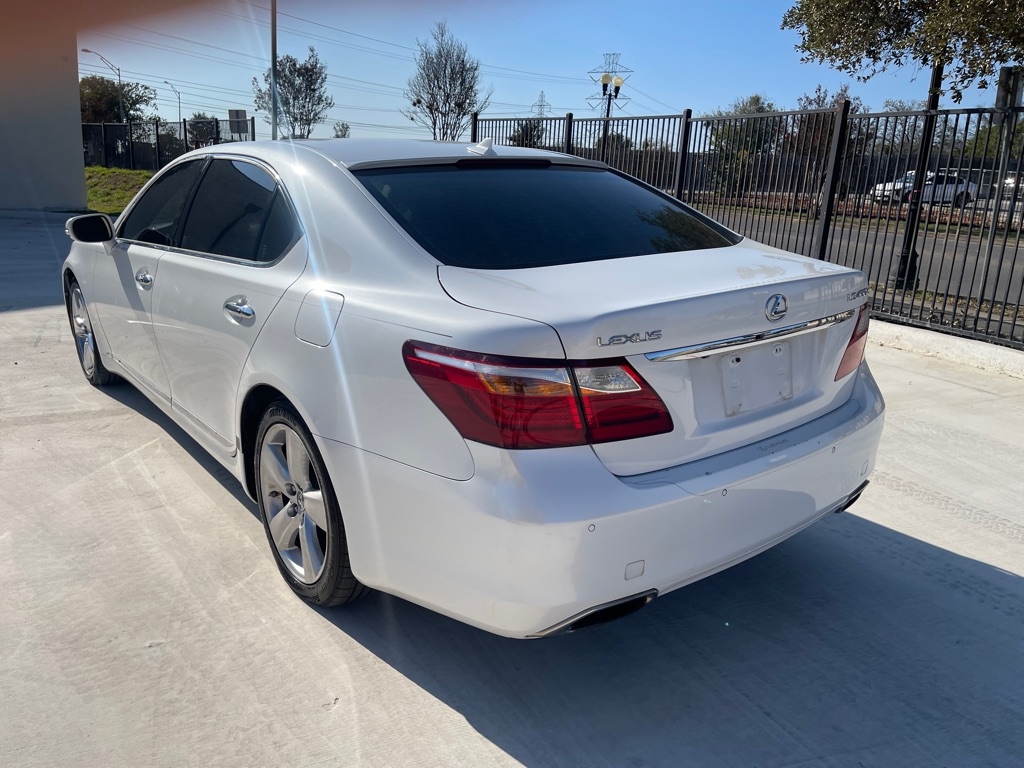 Lexus LS 460 L Luxury Sedan 2010 Lexus LS 460 L Luxury Sedan 2010