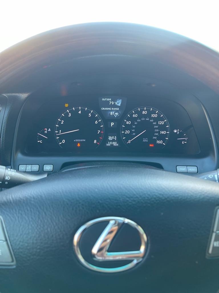 Lexus LS 460 L Luxury Sedan 2010 Lexus LS 460 L Luxury Sedan 2010