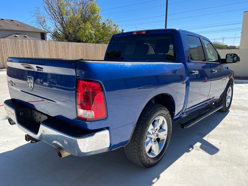 RAM 1500 SLT Crew Cab SWB 2WD 2015