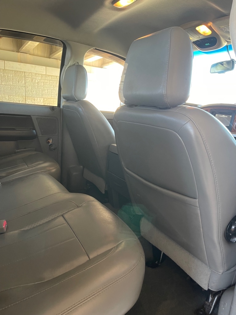 Dodge Ram 2500 ST Quad Cab 4WD 2006