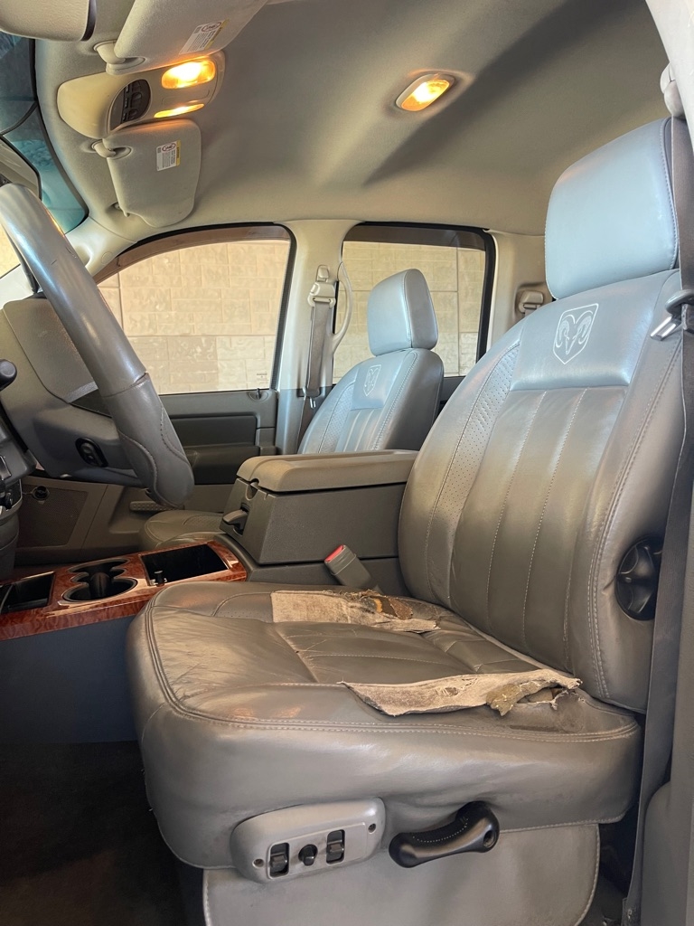 Dodge Ram 2500 ST Quad Cab 4WD 2006