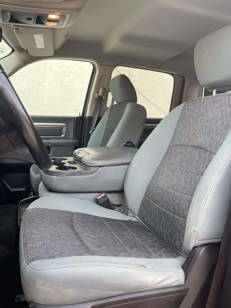 RAM 1500 Classic Tradesman Crew Cab SWB 4WD 2019