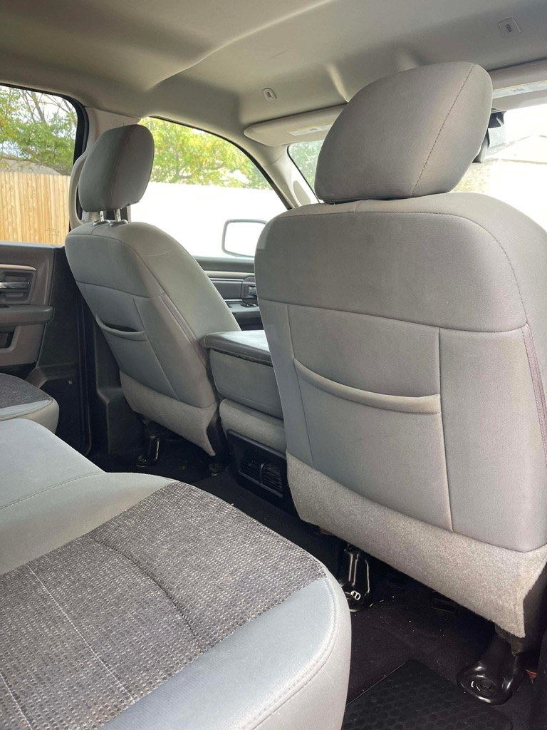 RAM 1500 Classic Tradesman Crew Cab SWB 4WD 2019