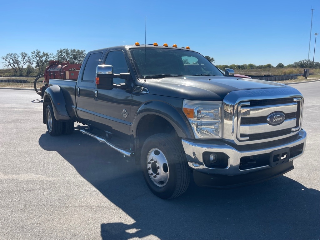 Ford F-350 SD XL Crew Cab Long Bed DRW 4WD 2016